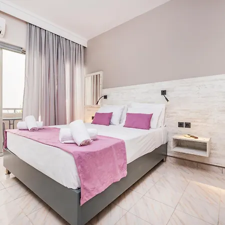 Apartment City Life Marina No. 15 Ampavris