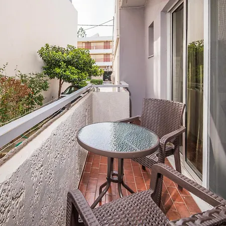 City Life Marina No. 15 * Ampavris